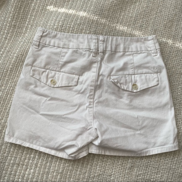 American Eagle White Hi- Rise Shortie Stretch Shorts Size 4 - Picture 6 of 6